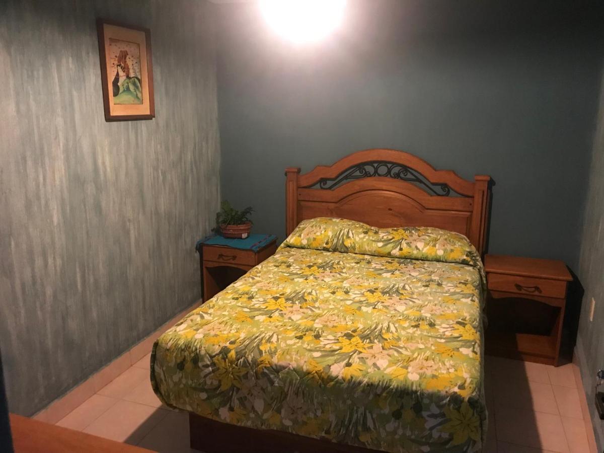 Casa Lek Hotel ซานกริสโตบัล เด ลาสกาซาส ภายนอก รูปภาพ
