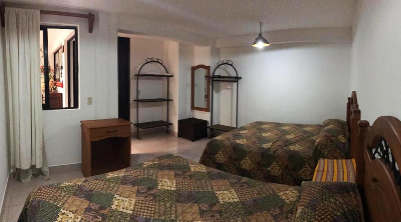 Casa Lek Hotel ซานกริสโตบัล เด ลาสกาซาส ภายนอก รูปภาพ